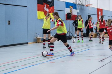 Bild 69 - C-Juniorinnen Loewinnen Cup